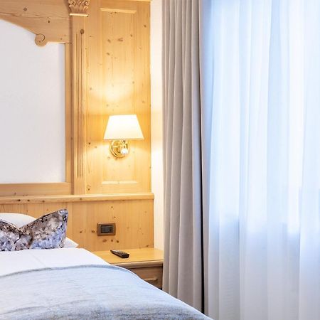 Hotel Arkadia - "Adults Only" Corvara In Badia Exterior photo