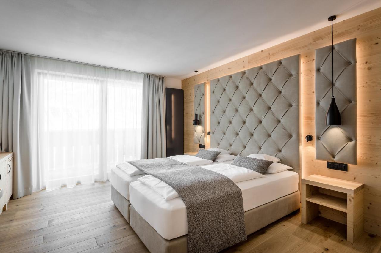 Hotel Arkadia - "Adults Only" Corvara In Badia Exterior photo