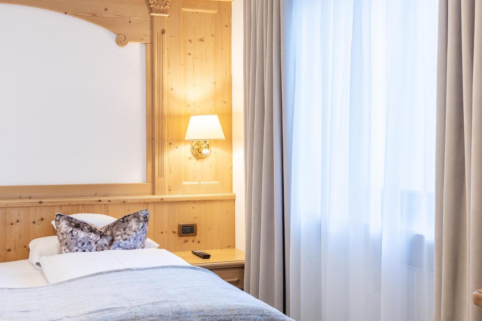 Hotel Arkadia - "Adults Only" Corvara In Badia Exterior photo
