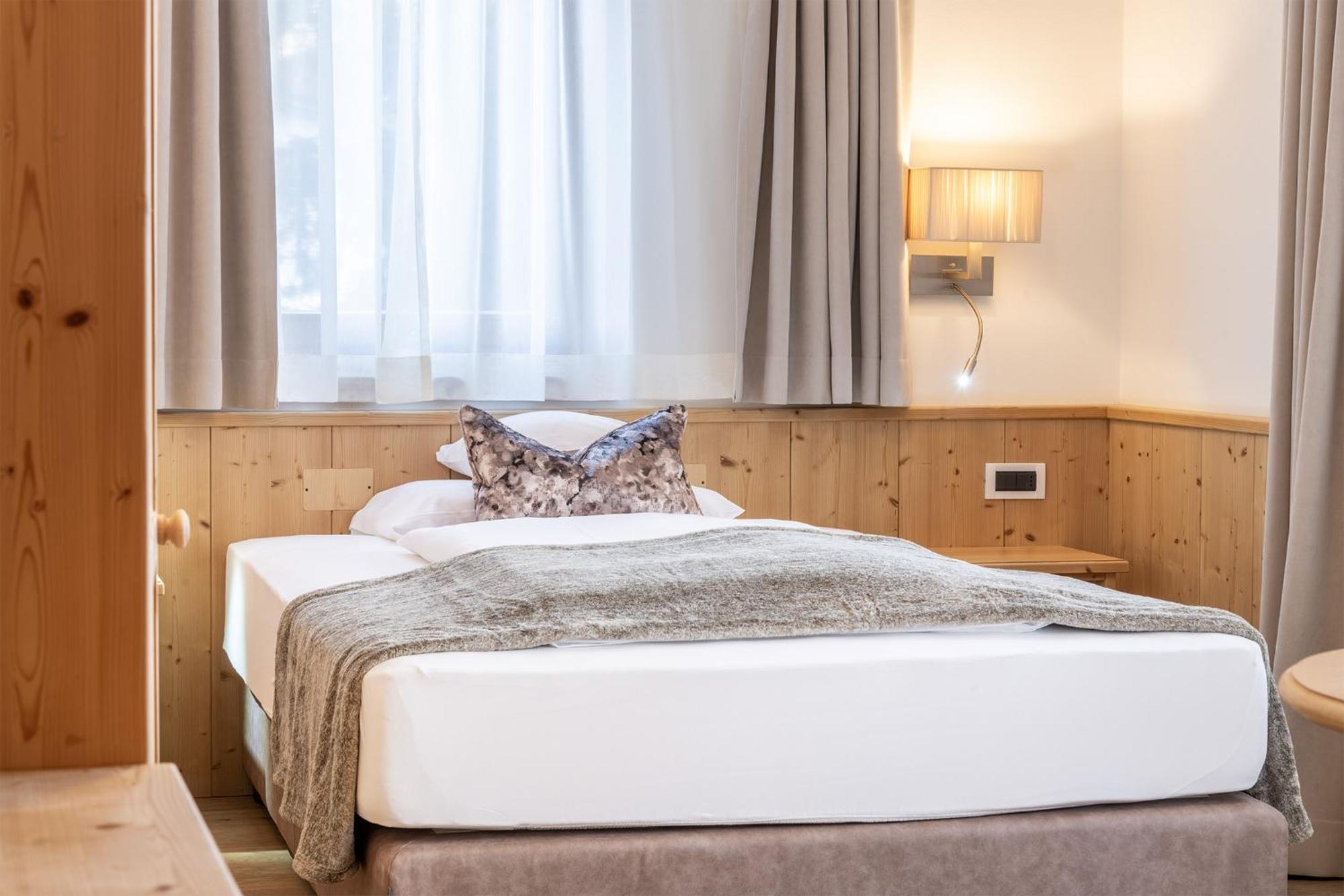 Hotel Arkadia - "Adults Only" Corvara In Badia Exterior photo
